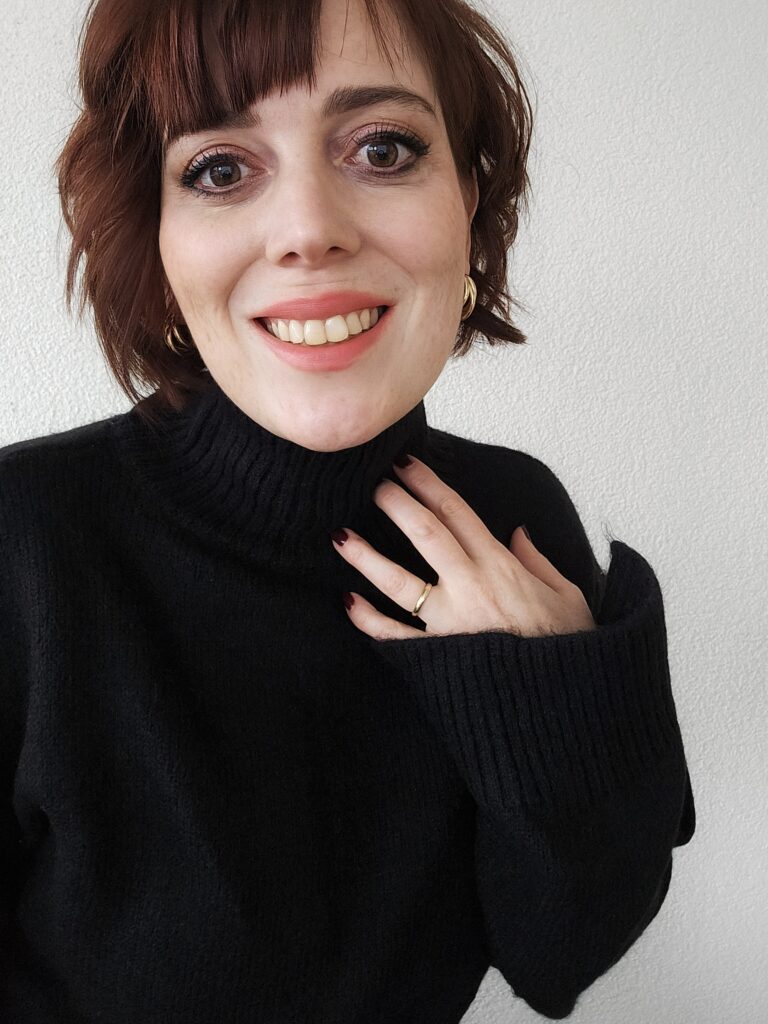 Autorenfoto von Laura Roth
